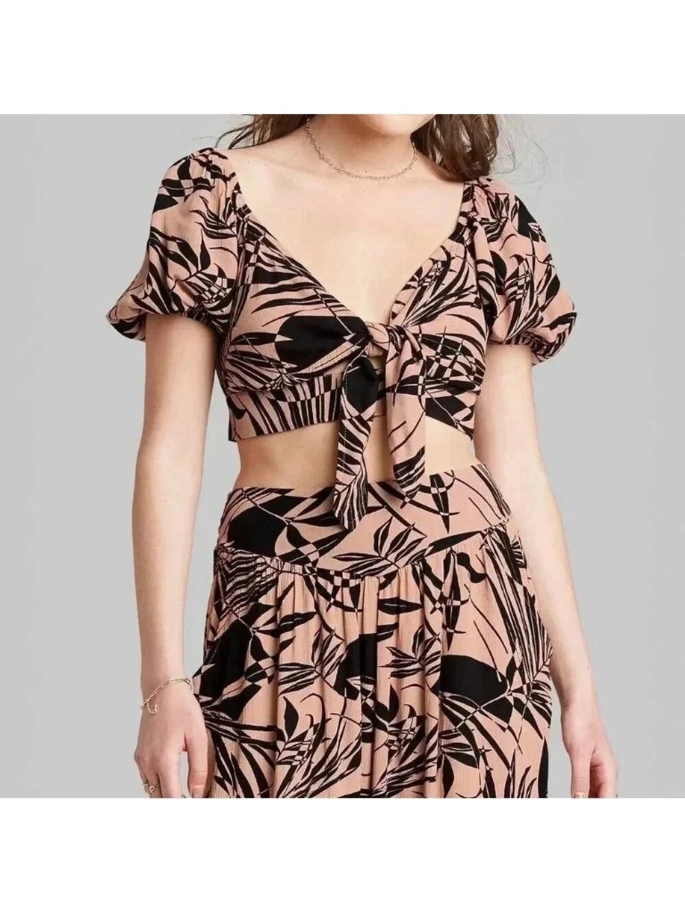 Crop Top - Picture 3 of 5
